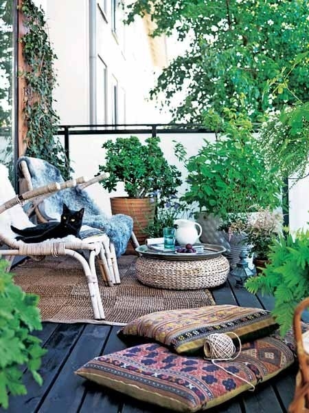 7 Tips for Choosing the Right Outdoor Furniture for Your Home