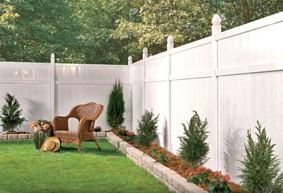 What Type of Fencing Is Best for the Garden?