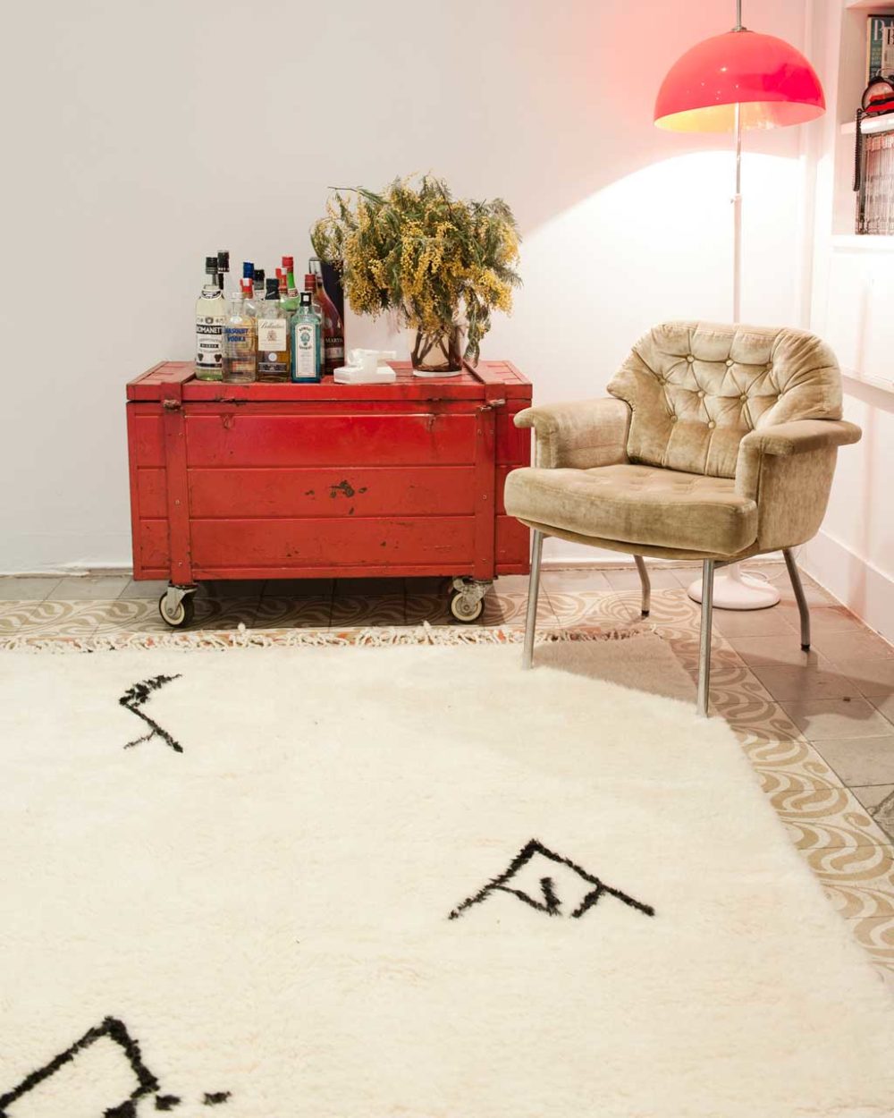 How To Choose The Right Size And Spot For A Rug - L' Essenziale