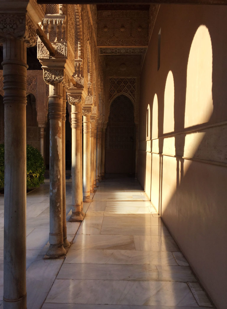 Granada Guide: Exploring Alhambra