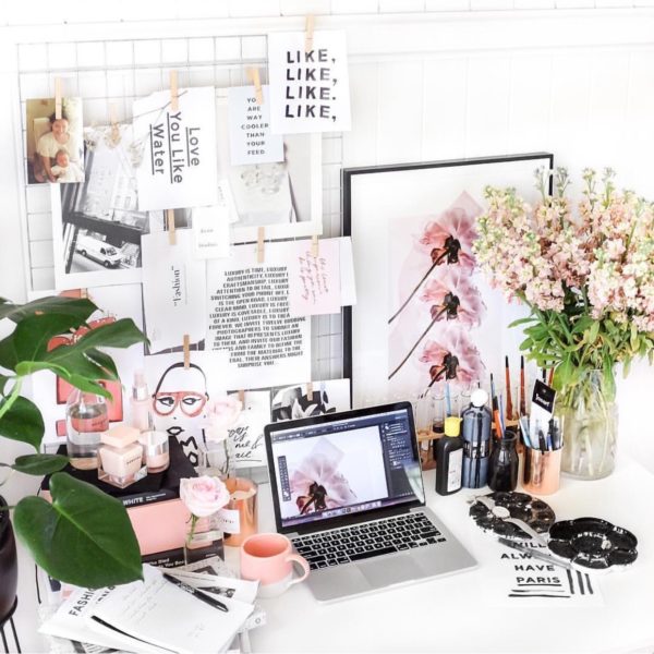 Simple and Inexpensive Ideas on How to Decorate Your Office | L'Essenziale
