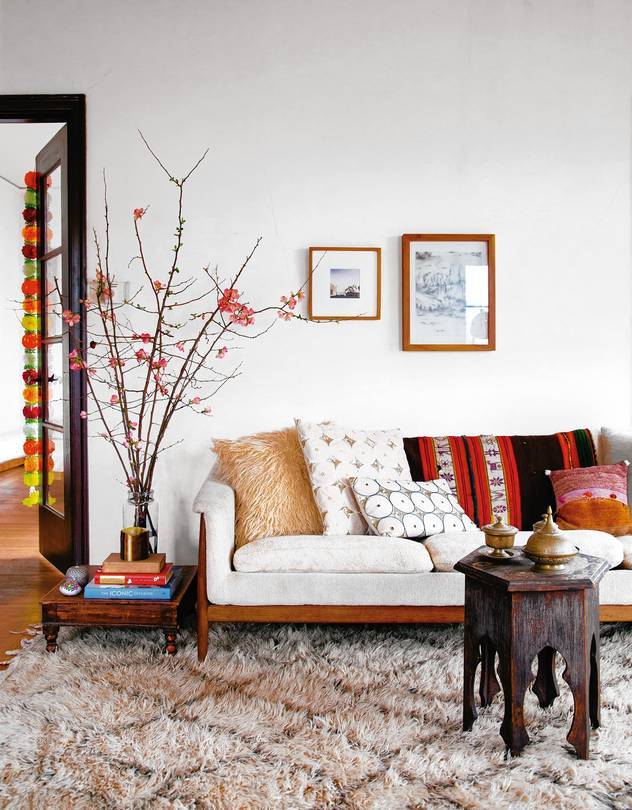 15 Rug Ideas for Your Living Room That Will Change Everything | L ...