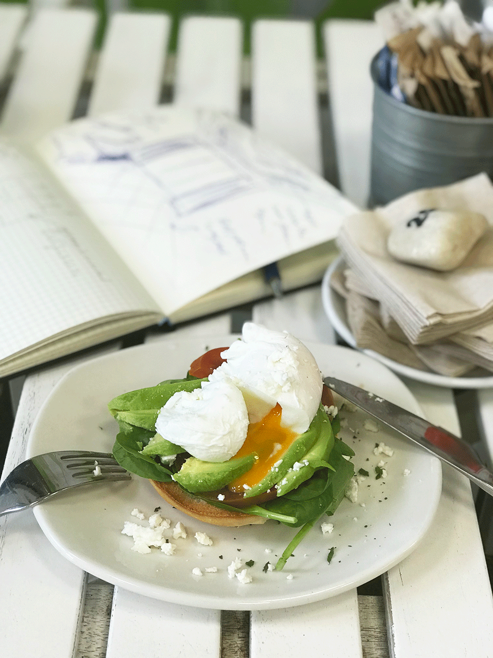 poached egg with avocado toast 