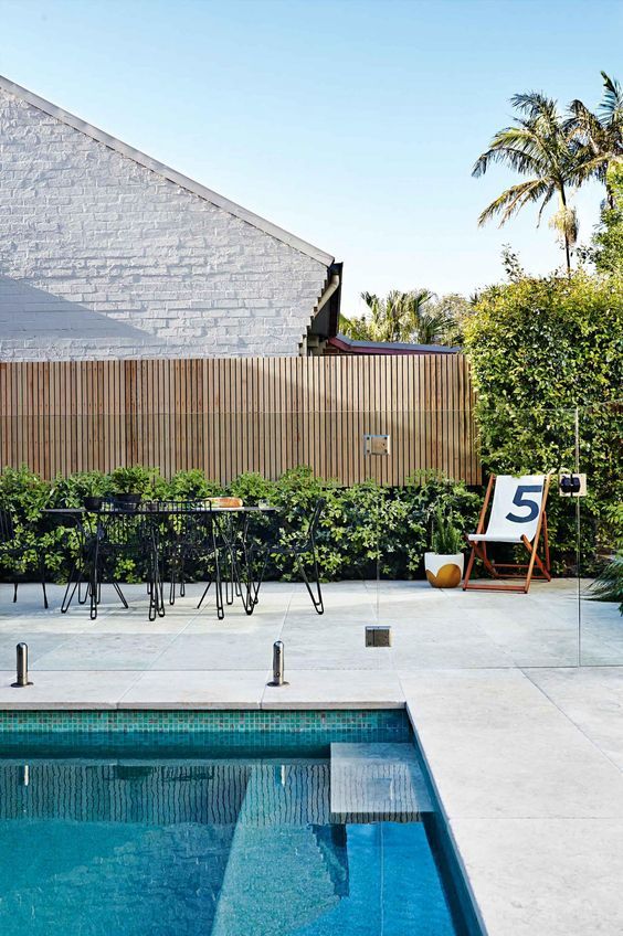 How to Create Stylish Safety Fence Designs for Home Pools