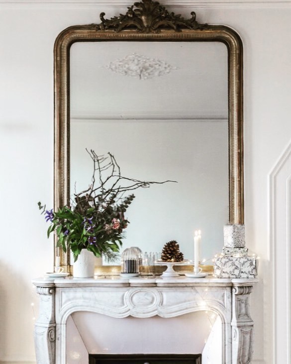 Basic Tips On Installing A Large Wall Mirror The Modern Houses L Essenziale - Large Tall Wall Mirrors