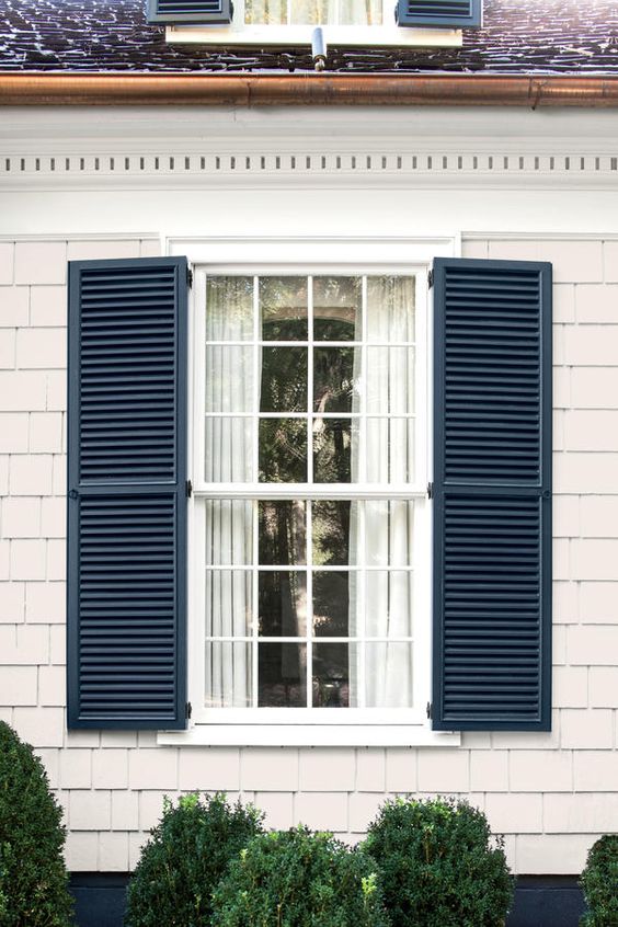 louvered shutters 