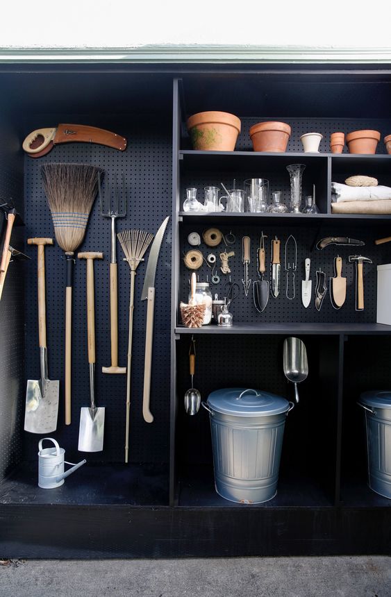 Clearing the Clutter From Your Garage
