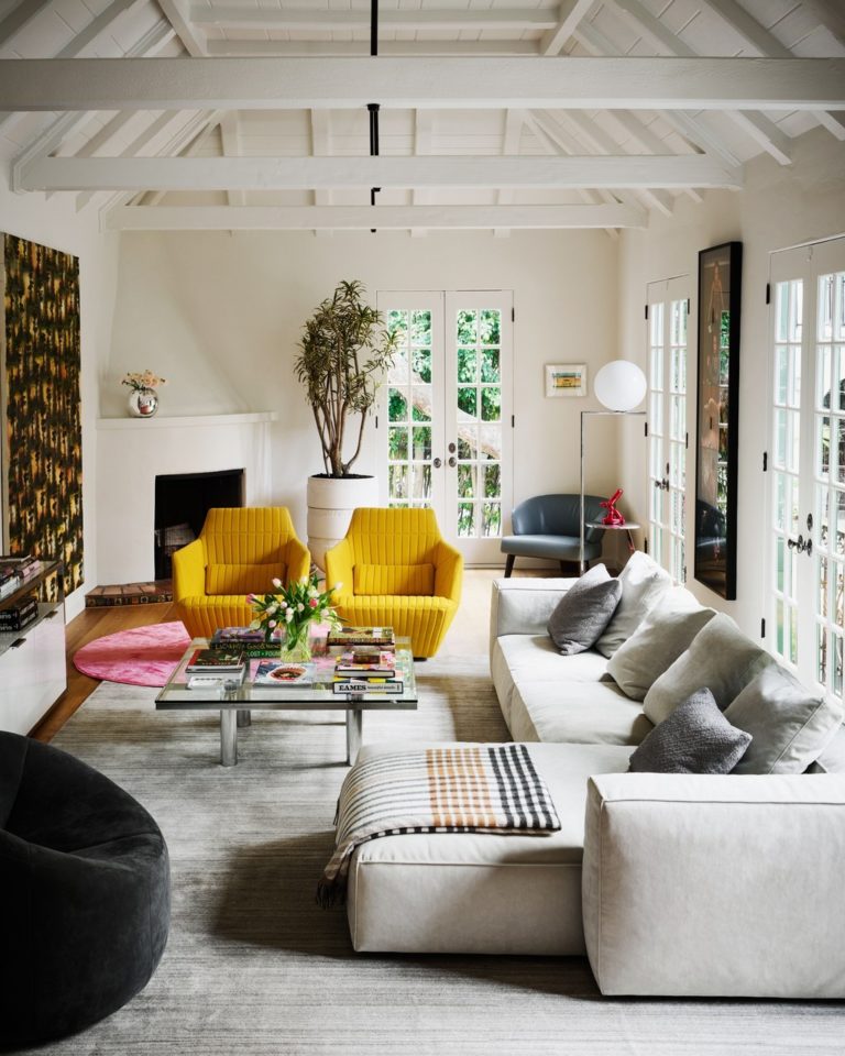 Comfy & Stylish: Tips on Choosing the Right Sofa
