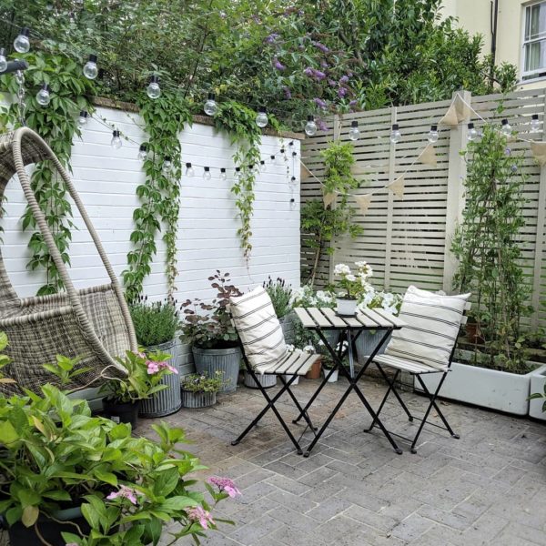 5 Ways to Revamp Your Backyard | L'Essenziale