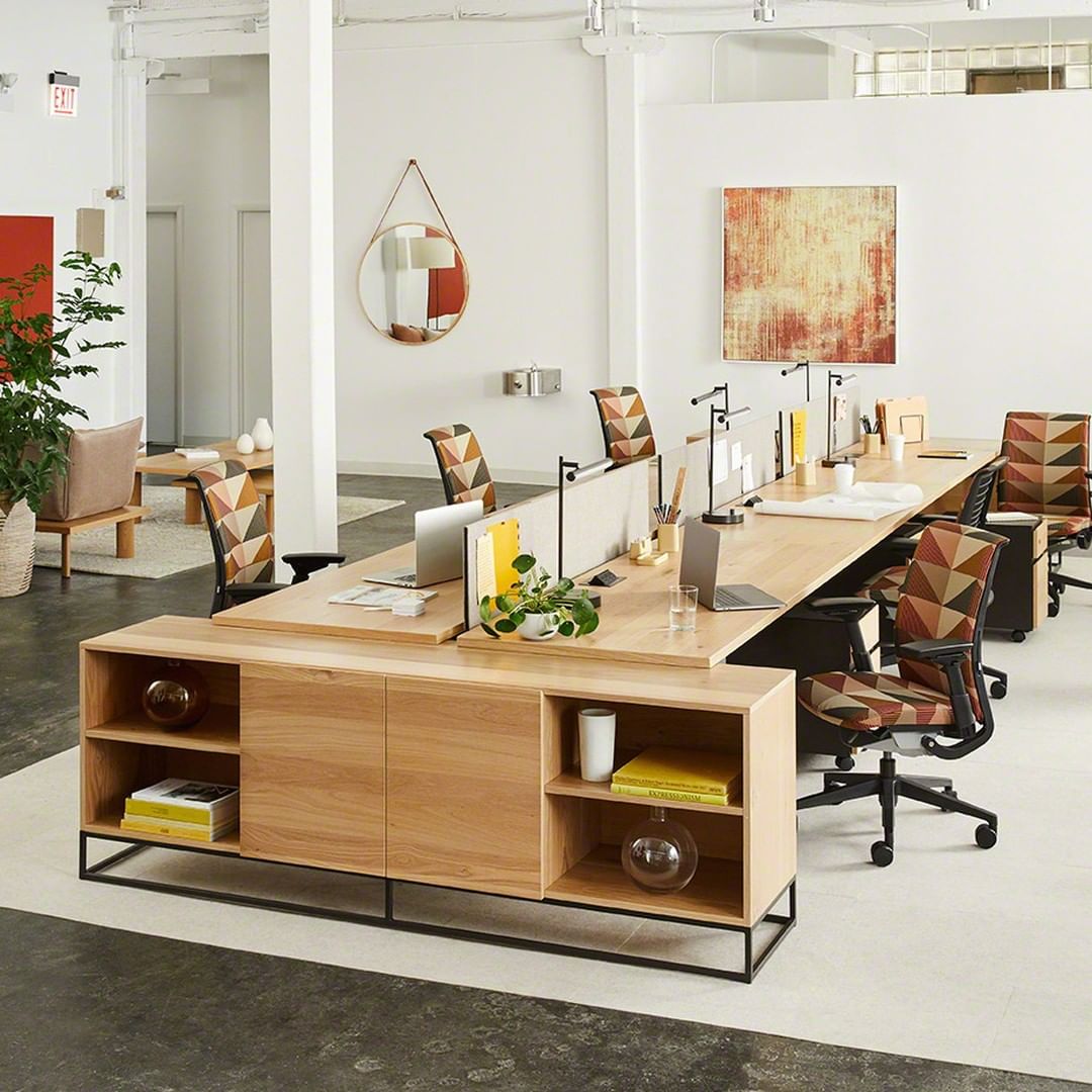 Brown modern office decor