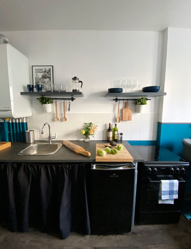 How We Did Our Rented Kitchen Makeover For Less Than $500