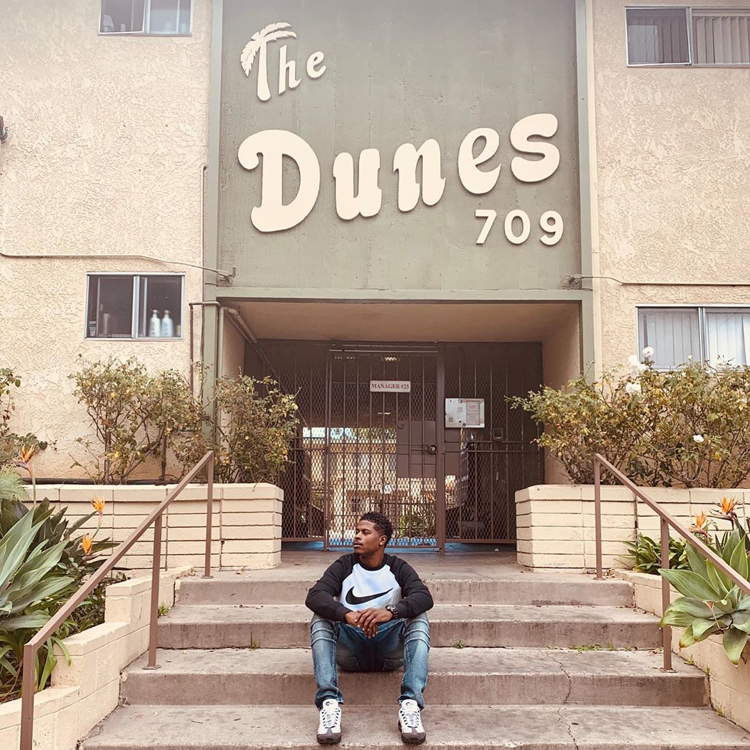 Los Angeles tourist attractions : The Dunes Apartments
