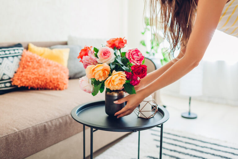 4 Unique Ways To Incorporate Flowers Into Your Home Design