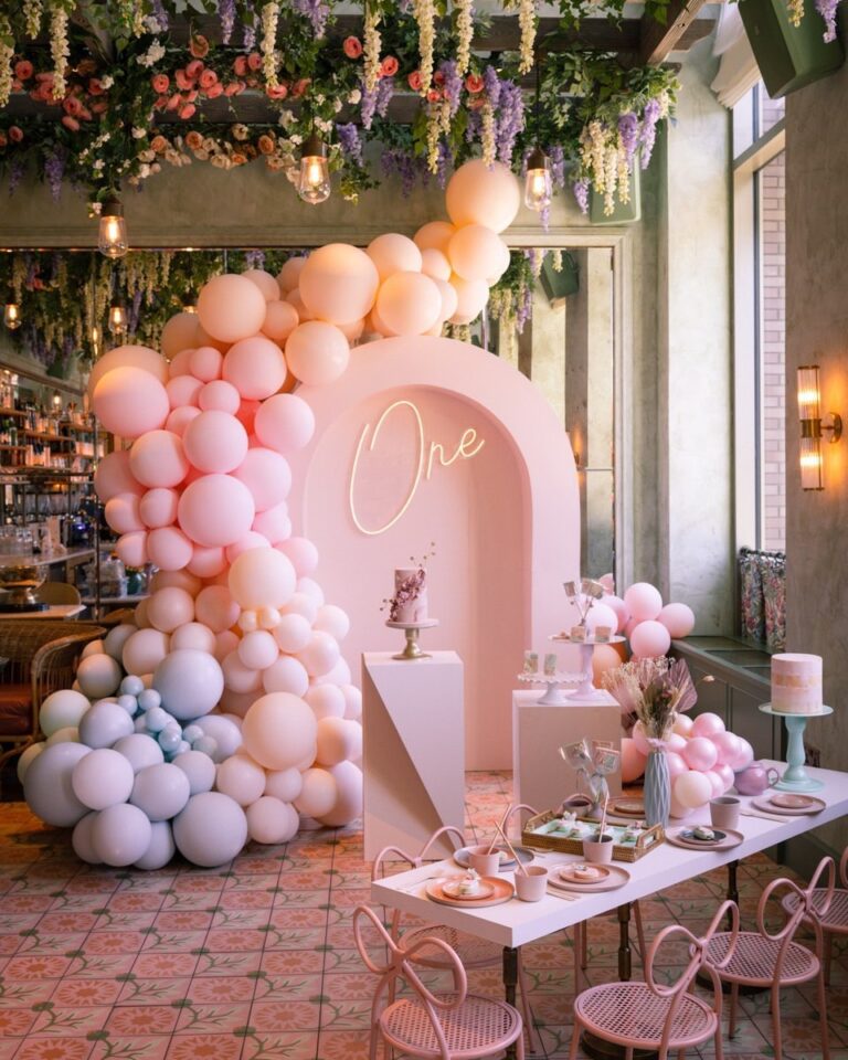 How to Throw a Flower-Themed Party for Kids