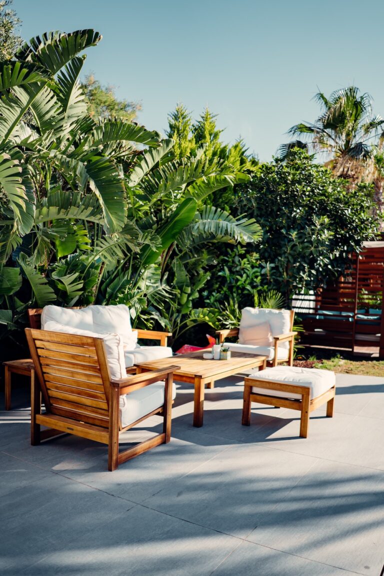 6 Useful Tips On How To Purchase Perfect Outdoor Furniture