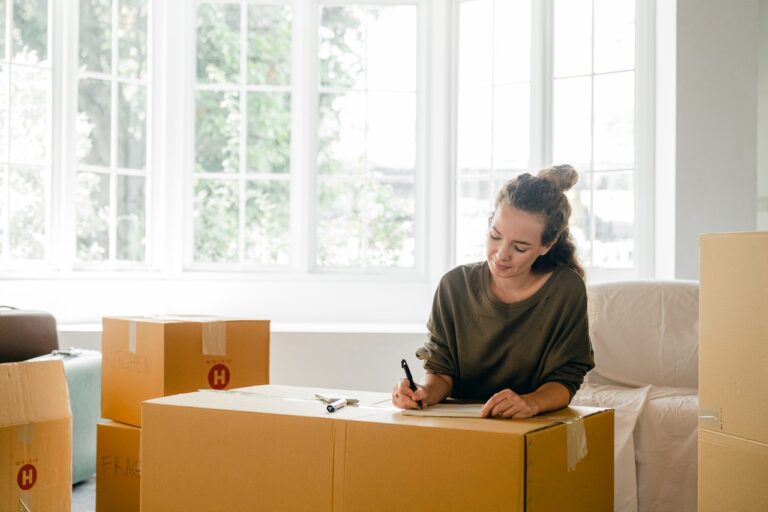 Pros and Cons of DIY Relocation