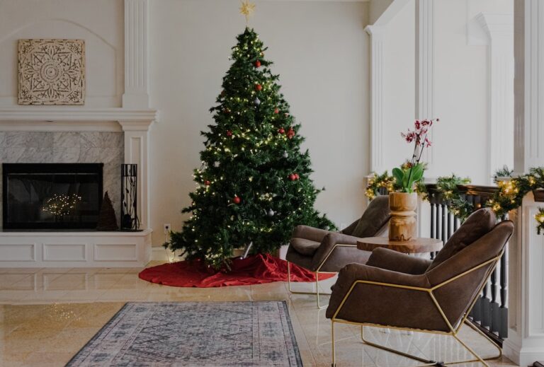 How to Decorate your Home for a Holiday like a Pro