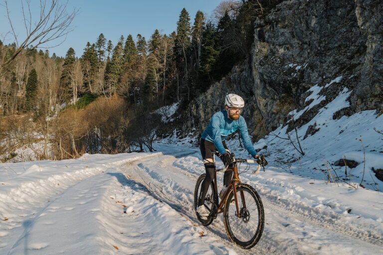 Top 11 Tips for Better Winter Cycling