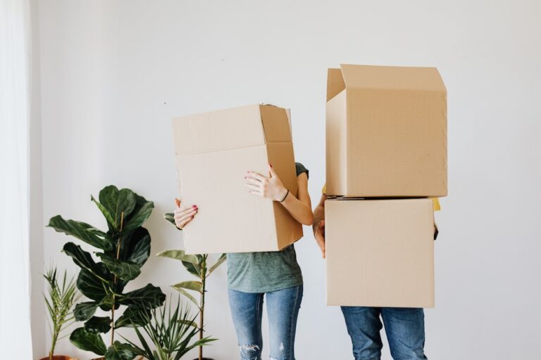 Moving Tips: How To Pack Furniture, Appliances And Artwork
