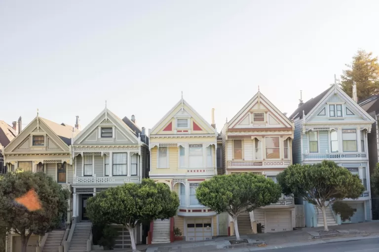 What to Look for in a Modern Home Community