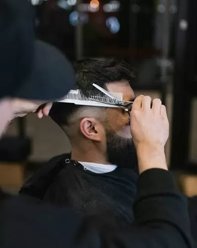 Elevate Your Look: Mastering Modern Men’s Grooming